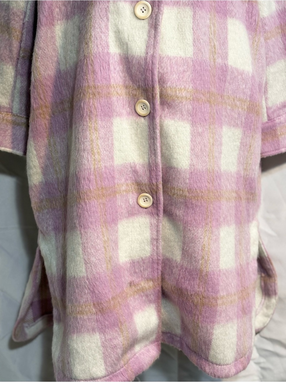 Mabel long, oversized shirt-jacket soft brushed finish classic plaid pattern - Picture 11 of 14
